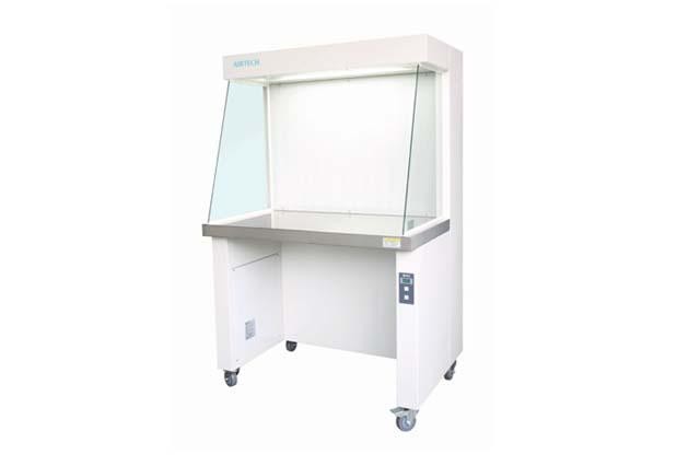 <b>苏州安泰标准型洁净工作台SW-CJ-1CU</b>