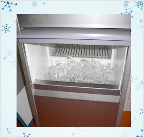 <b>常熟雪科子弹头制冰机IM-80</b>