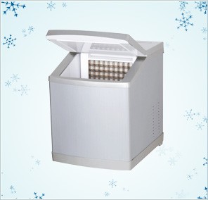 <b>常熟雪科方冰制冰机IM-22</b>